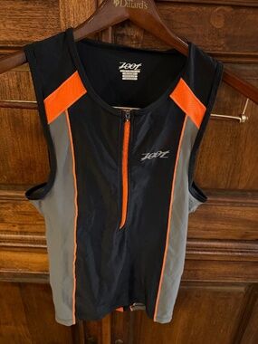 Zoot men’s triathlon sleeveless top black gray orange size s